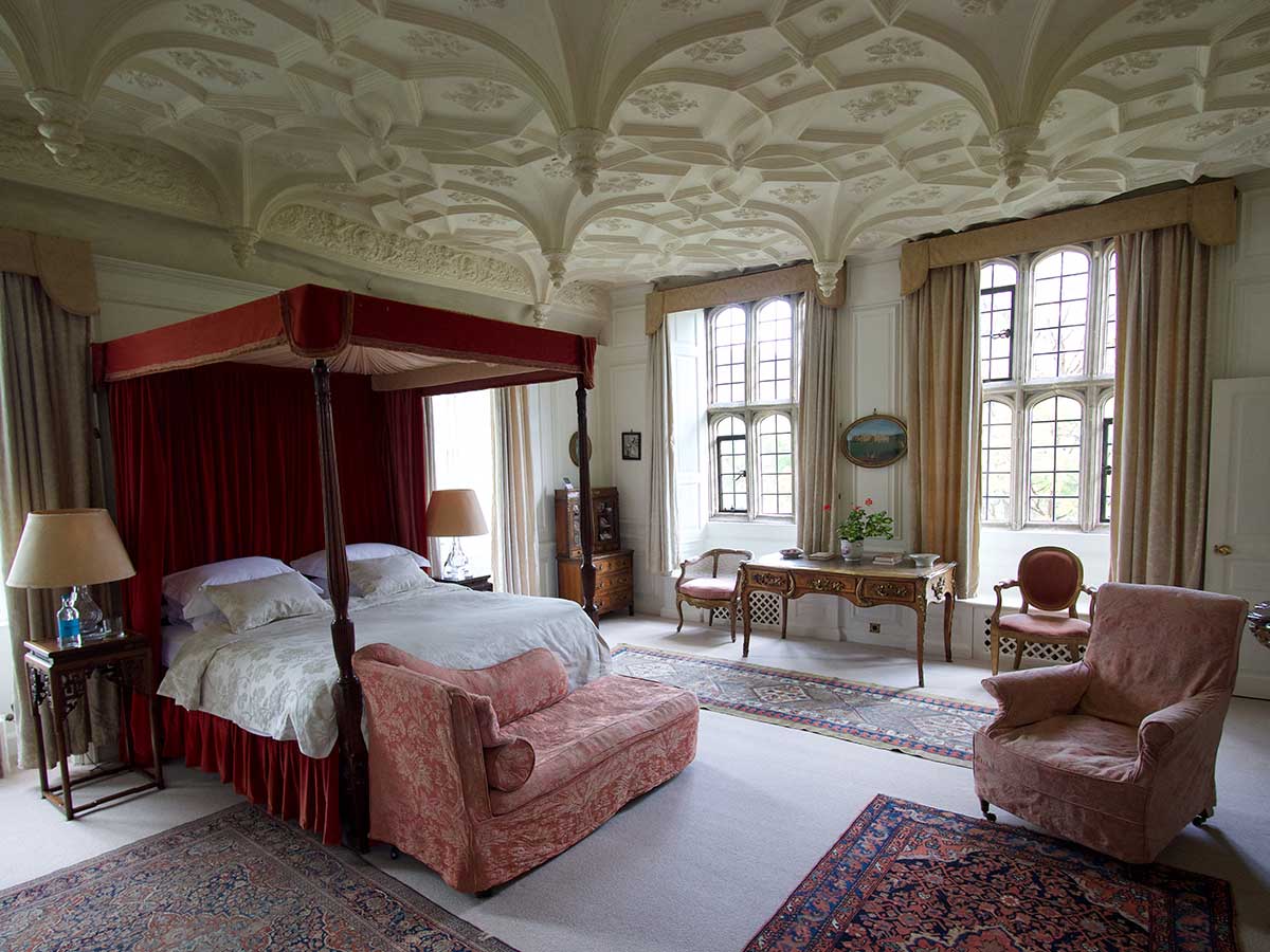 The Great Chamber bedroom at Mapperton House